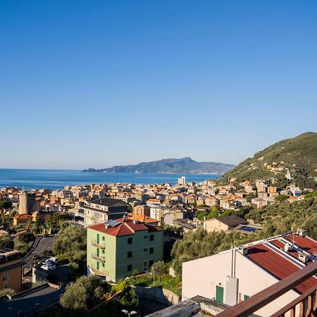 093 - Casa Panorama, Vista Mare E Vista Portofino, 500 Metri Centro Di Chiavari, Posto Auto Gratis Incluso Exterior foto