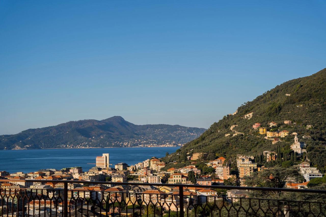 093 - Casa Panorama, Vista Mare E Vista Portofino, 500 Metri Centro Di Chiavari, Posto Auto Gratis Incluso Exterior foto