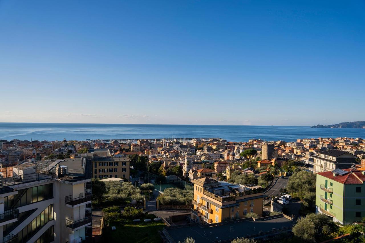 093 - Casa Panorama, Vista Mare E Vista Portofino, 500 Metri Centro Di Chiavari, Posto Auto Gratis Incluso Exterior foto
